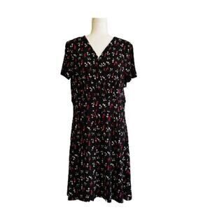 Lark & Ro Dress Black Red Floral V-Neck Short Sleeve Faux Wrap Dress Size 14 NEW